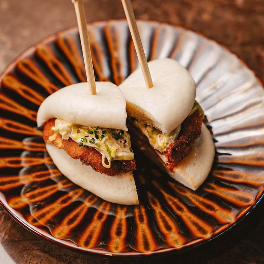 Bao de Frango Katsu